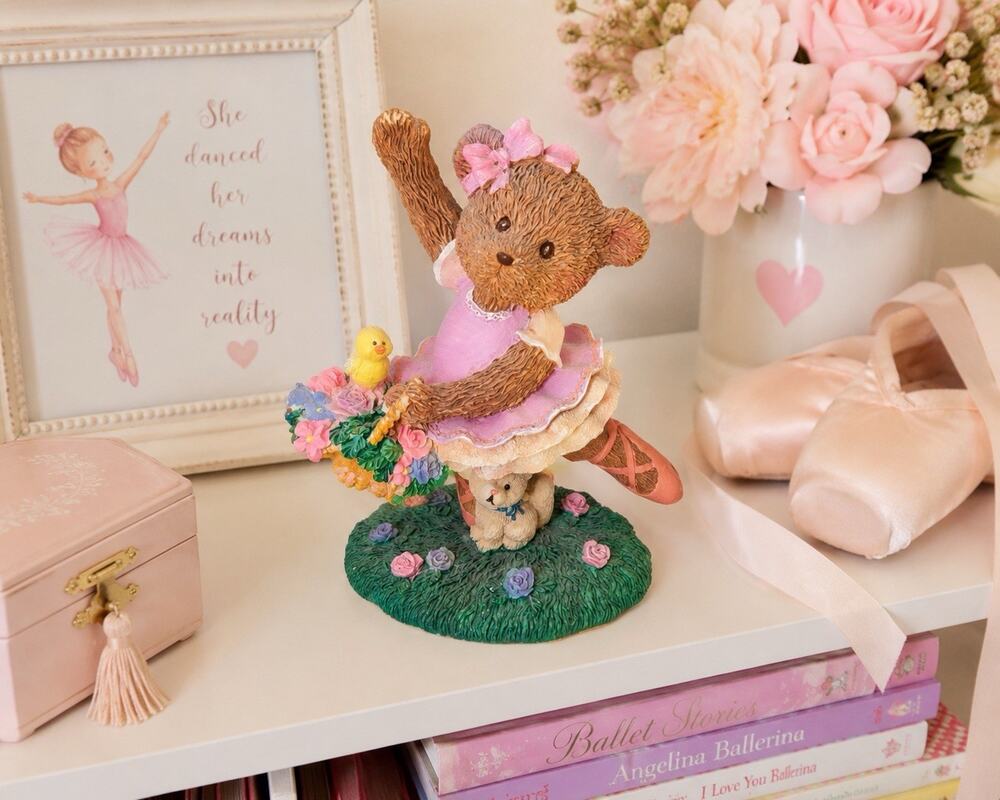 Russ Teddy Town Ballerina Dreams Bear Figurine #13831 Ballet Teddy Resin